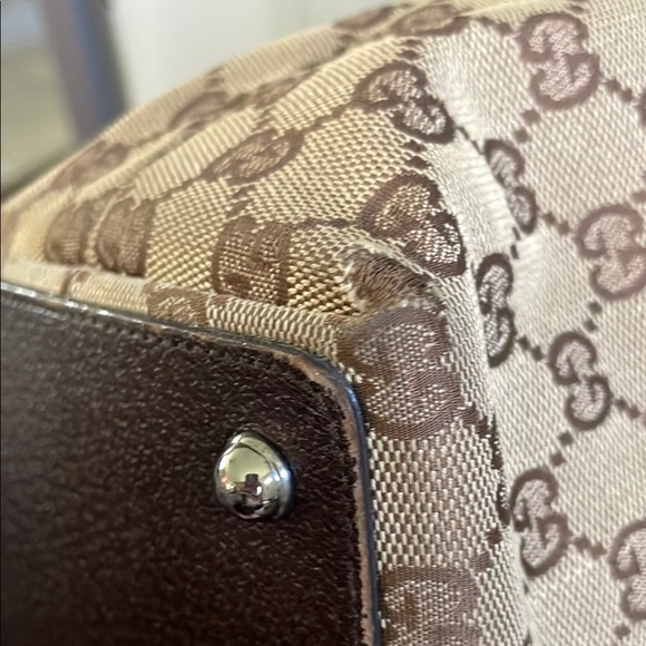 Gucci GG Brown Eclipse Tote - Picture 8 of 16